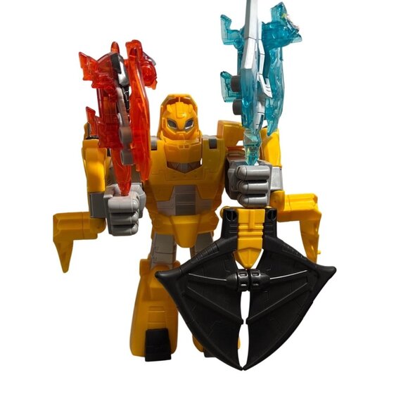 Rescue Bots Knight Watch Bumblebee Transformers Playskool Heroes Hasbro TOMY - Picture 1 of 9